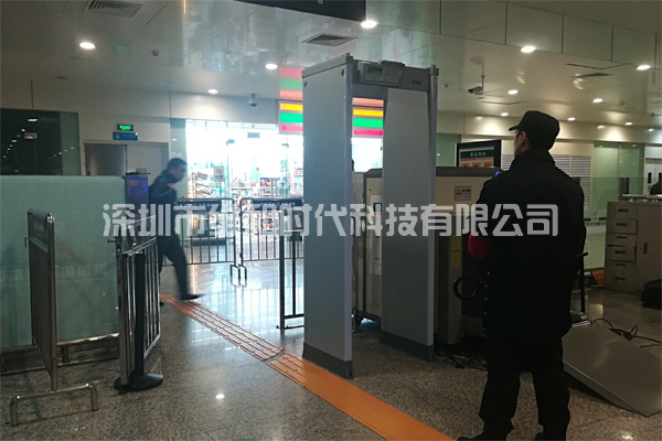 車站的安檢門主要檢查什么？有什么意義？